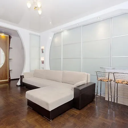 Романовская Слобода 16 Apartament